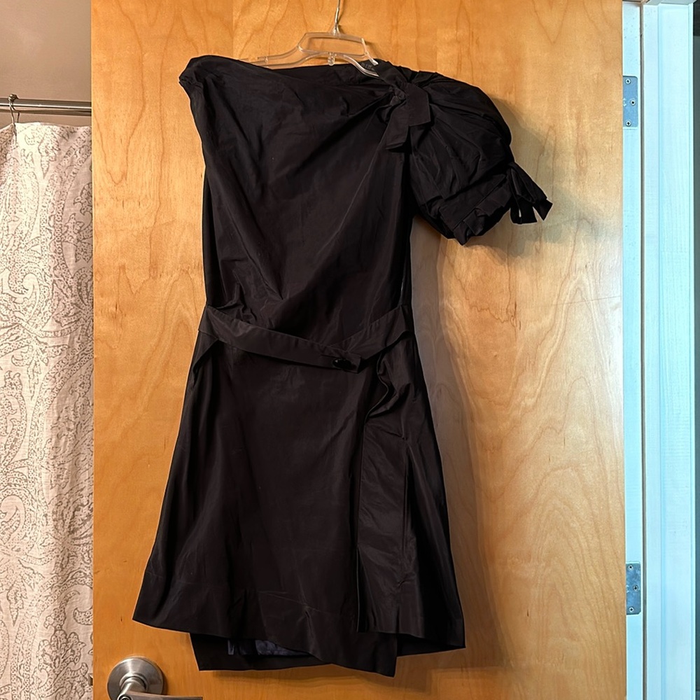 Marc by Marc Jacobs navy one shoulder size 4 cocktail dress